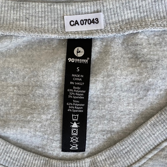 90 Degree By Reflex Grey Bow Sweater - Picture 4 of 5